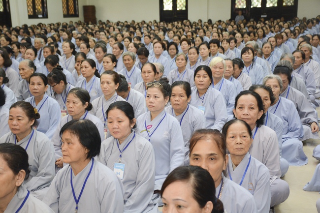 “DHARMA PRACTITIONER’S QUALITIES”- Dharma Talk in the 89th Seven-Day Retreat