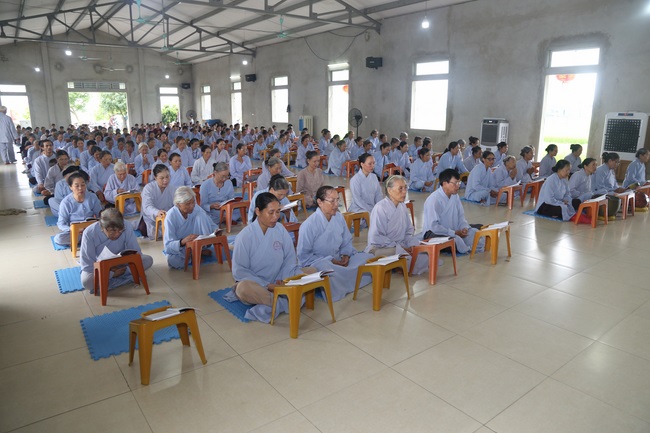 One - Day Cultivation at Dong Cao Pagoda in Thanh Hoa province.