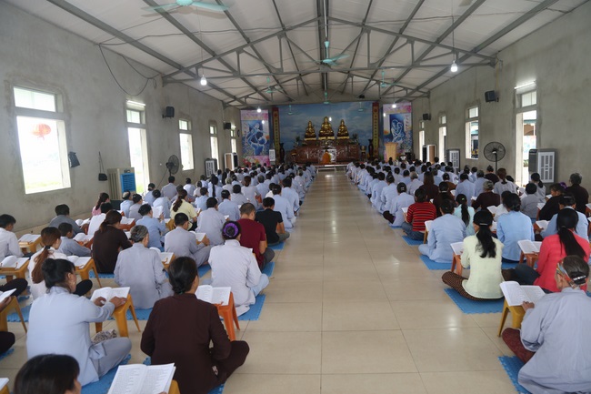 One - Day Cultivation at Dong Cao Pagoda in Thanh Hoa province.