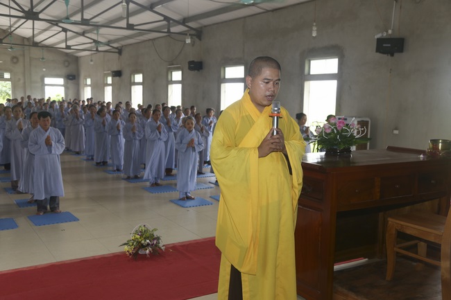 One - Day Cultivation at Dong Cao Pagoda in Thanh Hoa province.