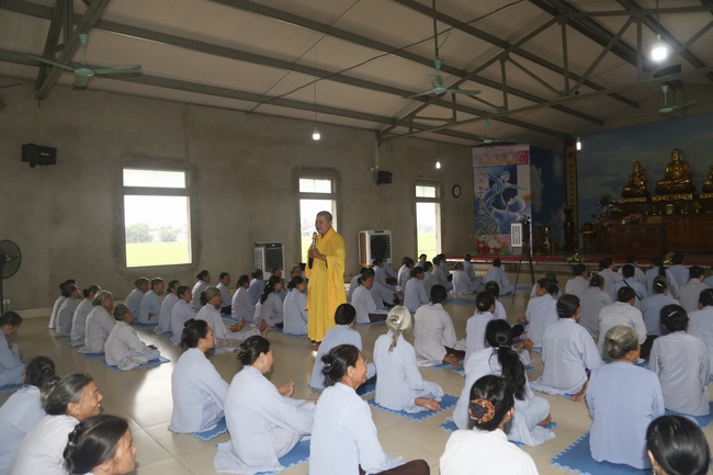 One - Day Cultivation at Dong Cao Pagoda in Thanh Hoa province.