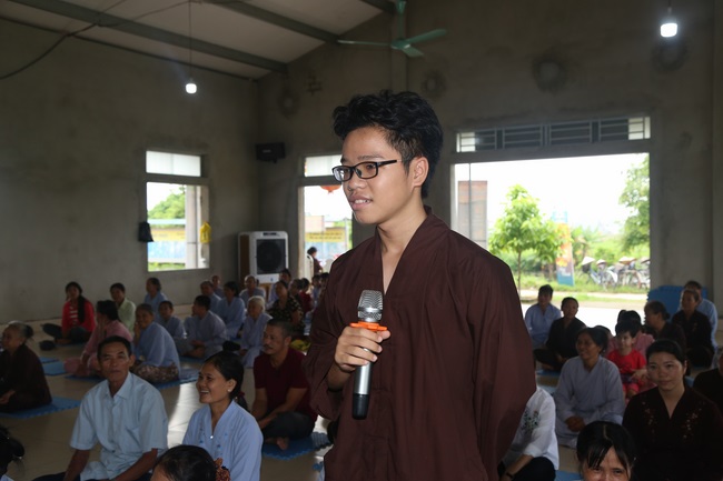 One - Day Cultivation at Dong Cao Pagoda in Thanh Hoa province.