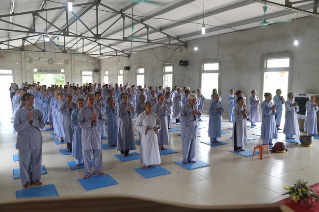 One - Day Cultivation at Dong Cao Pagoda in Thanh Hoa province.