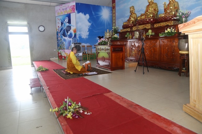 One - Day Cultivation at Dong Cao Pagoda in Thanh Hoa province.