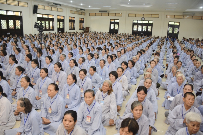 “Love Spreading in Buddhism” – Dharma Talk in the 89th Seven-Day Retreat