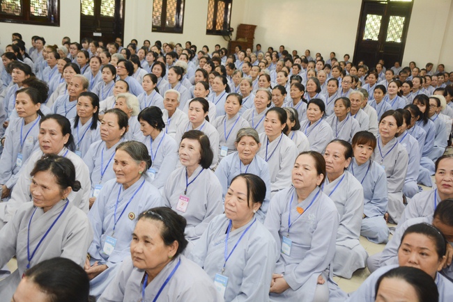 “Love Spreading in Buddhism” – Dharma Talk in the 89th Seven-Day Retreat