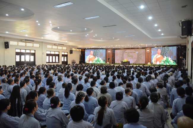 “Love Spreading in Buddhism” – Dharma Talk in the 89th Seven-Day Retreat