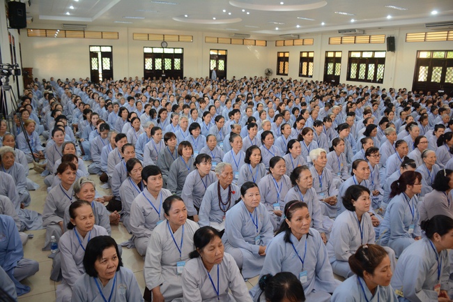 “Love Spreading in Buddhism” – Dharma Talk in the 89th Seven-Day Retreat