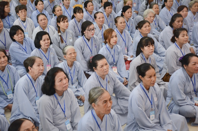 “Love Spreading in Buddhism” – Dharma Talk in the 89th Seven-Day Retreat