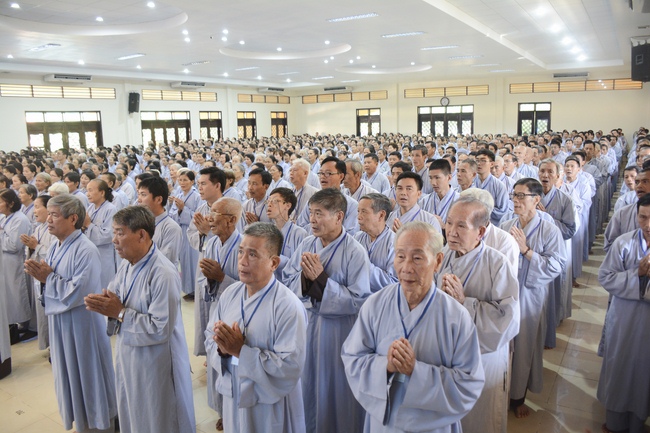 “Love Spreading in Buddhism” – Dharma Talk in the 89th Seven-Day Retreat