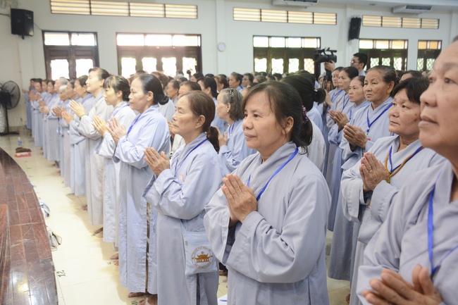 “Love Spreading in Buddhism” – Dharma Talk in the 89th Seven-Day Retreat