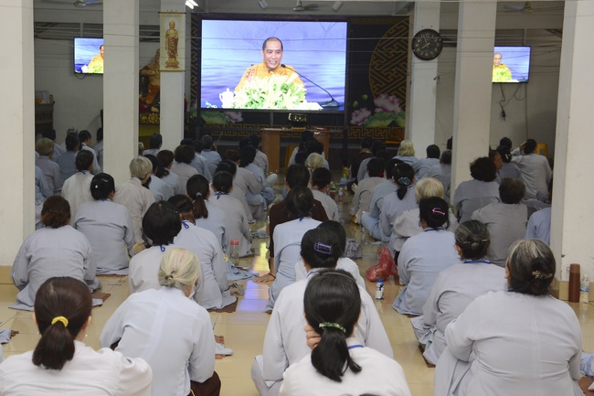 “A Letter For Mom” -  Dharma Talk in the 89th Seven-Day Retreat