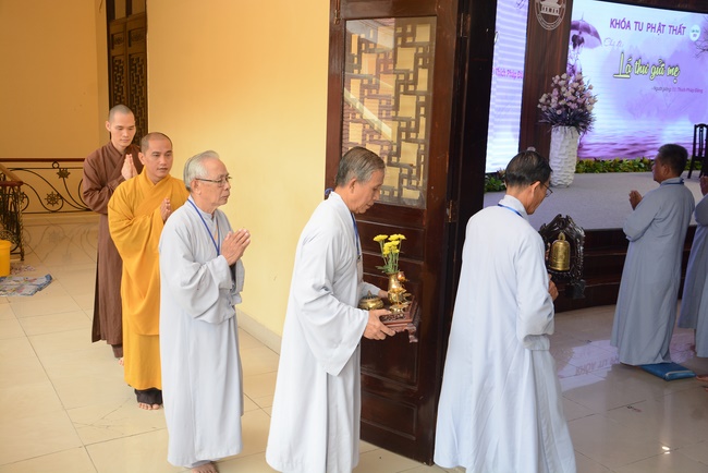 “A Letter For Mom” -  Dharma Talk in the 89th Seven-Day Retreat