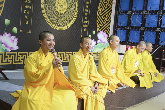 “A Letter For Mom” -  Dharma Talk in the 89th Seven-Day Retreat