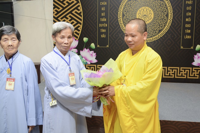 “A Letter For Mom” -  Dharma Talk in the 89th Seven-Day Retreat