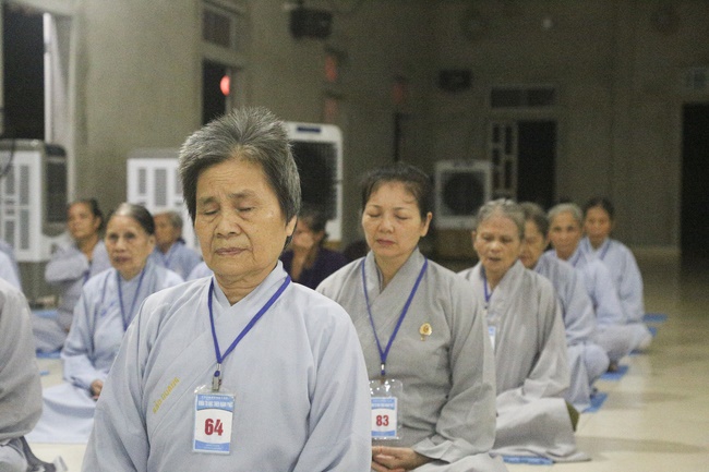 Five - day retreat “Learning as the Buddha‘s practice”