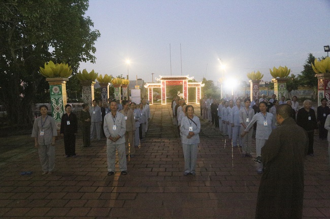 Five - day retreat “Learning as the Buddha‘s practice”