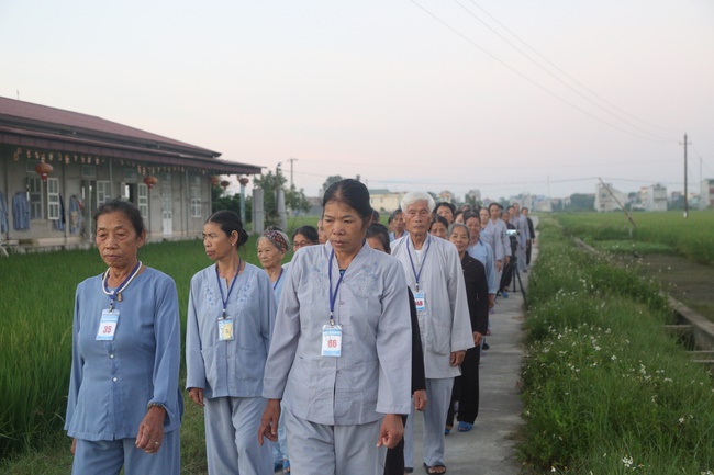 Five - day retreat “Learning as the Buddha‘s practice”