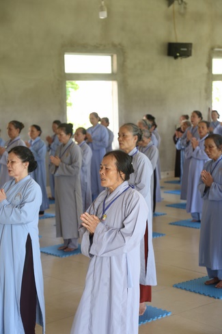 Five - day retreat “Learning as the Buddha‘s practice”