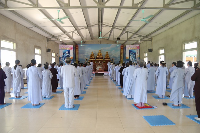 Five - day retreat “Learning as the Buddha‘s practice”