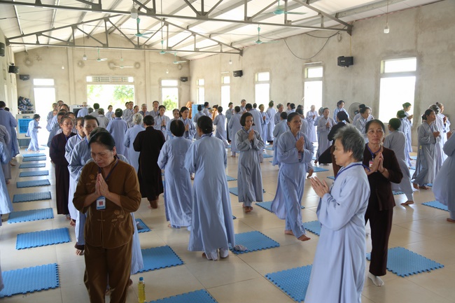 Five - day retreat “Learning as the Buddha‘s practice”