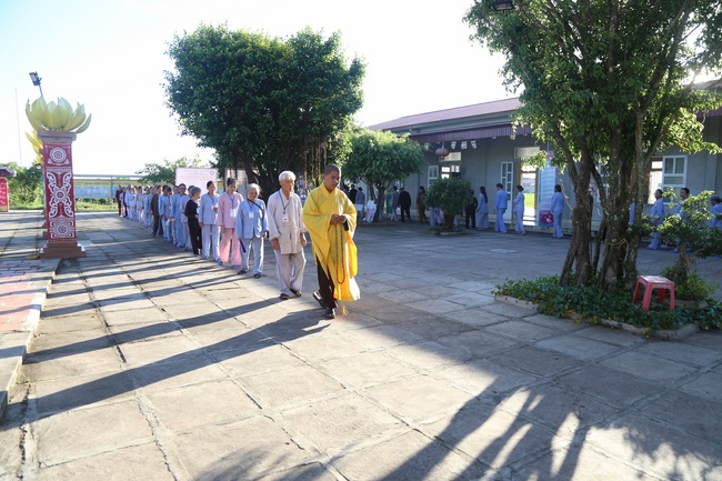 Five - day retreat “Learning as the Buddha‘s practice”