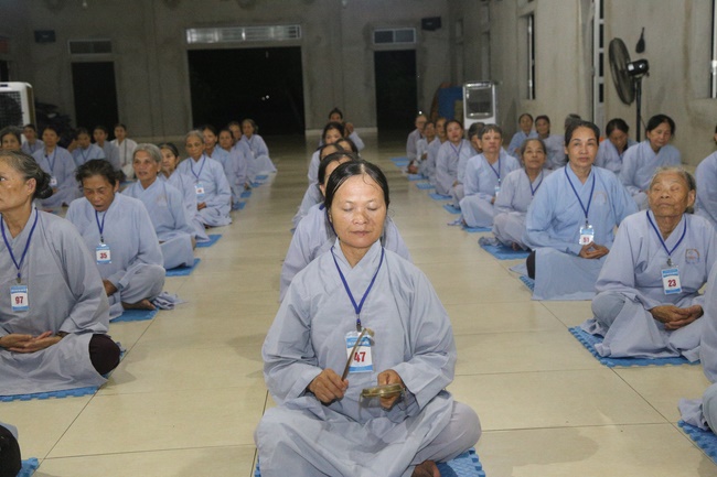 Five - day retreat “Learning as the Buddha‘s practice”