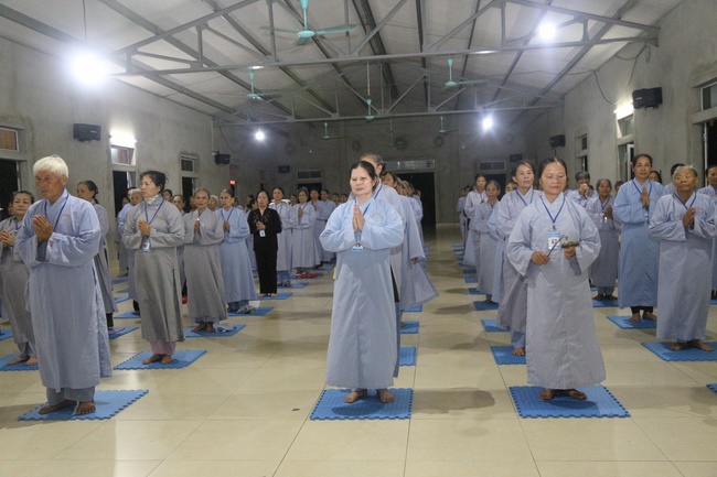 Five - day retreat “Learning as the Buddha‘s practice”