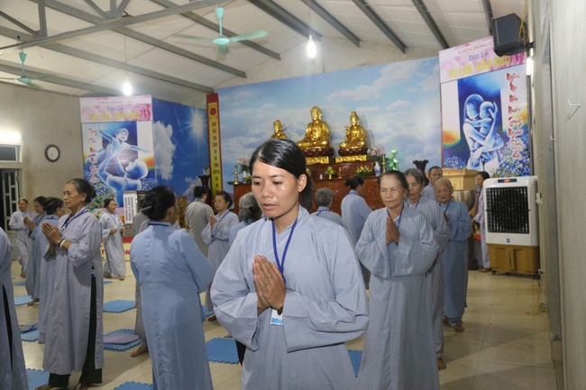 Five - day retreat “Learning as the Buddha‘s practice”