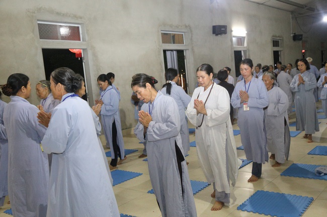 Five - day retreat “Learning as the Buddha‘s practice”