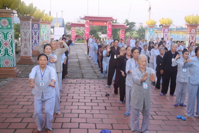 Five - day retreat “Learning as the Buddha‘s practice”