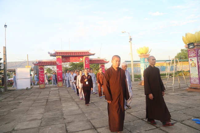Five - day retreat “Learning as the Buddha‘s practice”
