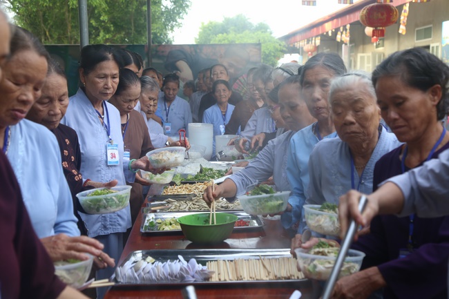 Five - day retreat “Learning as the Buddha‘s practice”