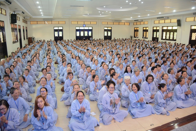 “The Sunset Period” – Dharm Talk in the 89th Seven-Day Retreat