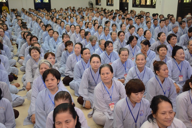 “The Sunset Period” – Dharm Talk in the 89th Seven-Day Retreat