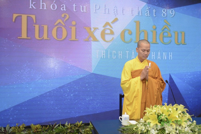 “The Sunset Period” – Dharm Talk in the 89th Seven-Day Retreat