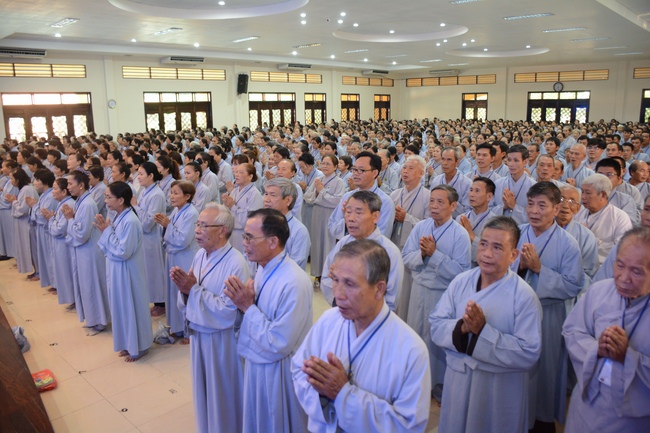 “The Sunset Period” – Dharm Talk in the 89th Seven-Day Retreat