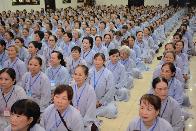 “The Sunset Period” – Dharm Talk in the 89th Seven-Day Retreat