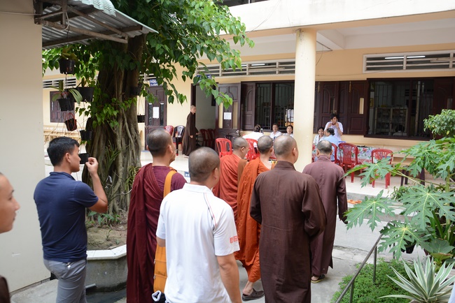 The 7th Tripitaka Dharma Master Sīlakkhandhābhivaṁsa visited Hoang Phap Temple