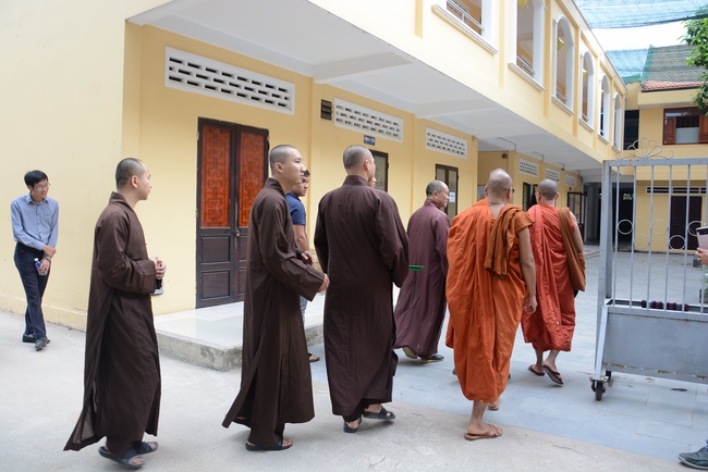 The 7th Tripitaka Dharma Master Sīlakkhandhābhivaṁsa visited Hoang Phap Temple