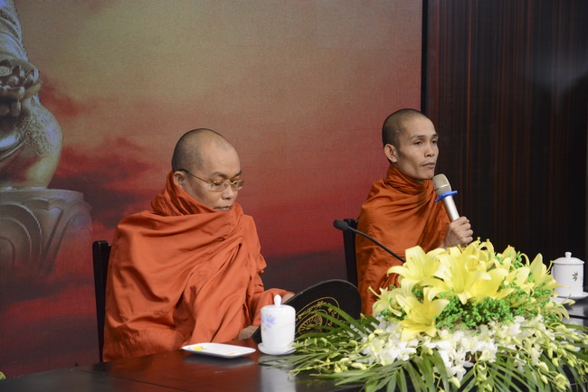 The 7th Tripitaka Dharma Master Sīlakkhandhābhivaṁsa visited Hoang Phap Temple