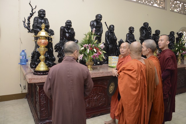The 7th Tripitaka Dharma Master Sīlakkhandhābhivaṁsa visited Hoang Phap Temple