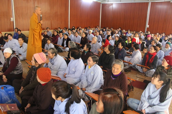 Quảng Ninh: Chùa Tiêu Dao hướng dẫn oai nghi của người Phật tử