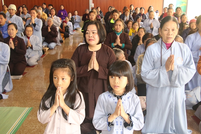 Quảng Ninh: Chùa Tiêu Dao hướng dẫn oai nghi của người Phật tử