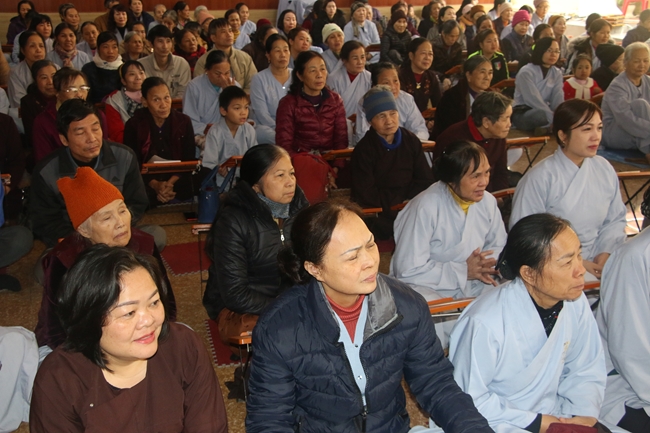 Quảng Ninh: Chùa Tiêu Dao hướng dẫn oai nghi của người Phật tử