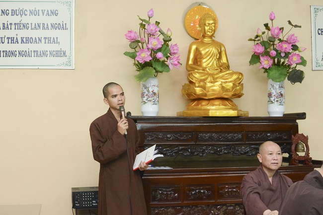Buổi ôn chính tả dành cho chư Tăng