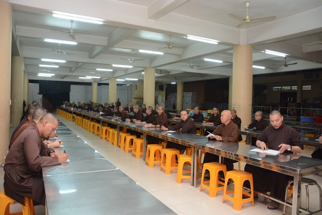 Buổi ôn chính tả dành cho chư Tăng