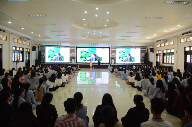 Ngày tu 'Sinh Viên Hướng Về Phật Pháp