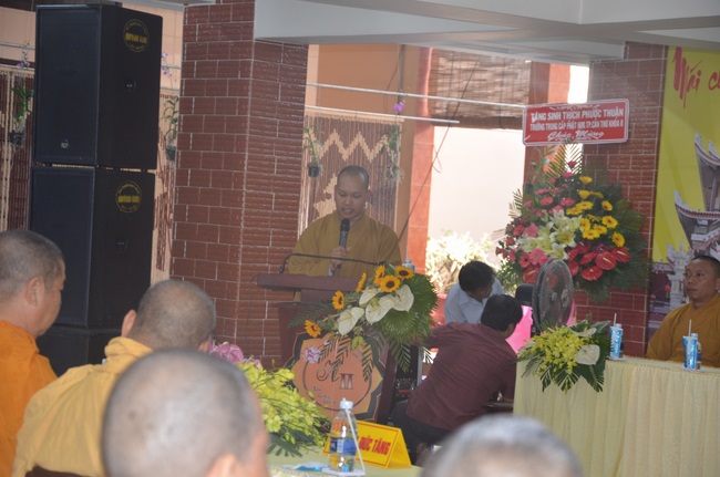 Dự lễ lạc thành chánh điện và trao học bổng tại chùa Phước Long