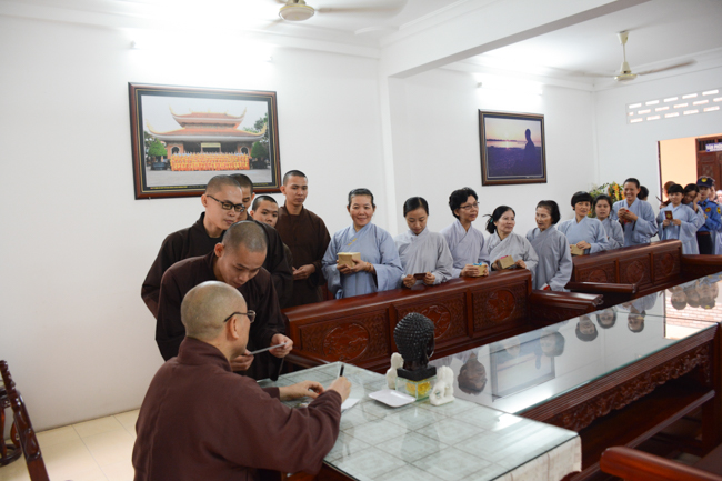 Trang nghiêm và ấm áp lễ tri ân đệ tử